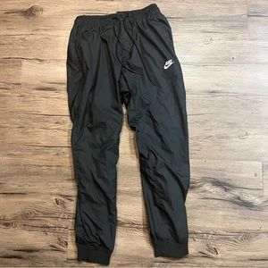 Black Nike Sweatpants. Worn once, great quality!